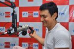 Aamir Khan in Kolhapuris at BIG fm for Satayamev Jayate first hand reactions on 29th June 2012 (8).JPG
